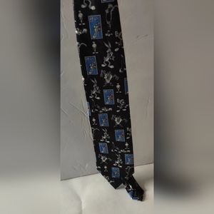 1997 Looney Tunes Stamp Collection Bugs Bunny, Taz, and Others Cartoon Neck Tie